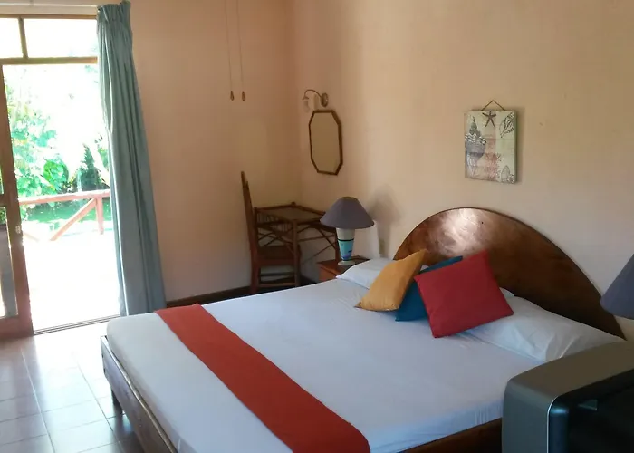 Samara Beach Hotel 3*